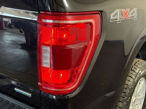 Used 2021 Ford F150 XLT image 32