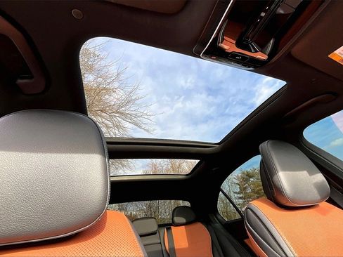 Used 2024 Mercedes-Benz C 43 AMG 4MATIC Sedan image 17