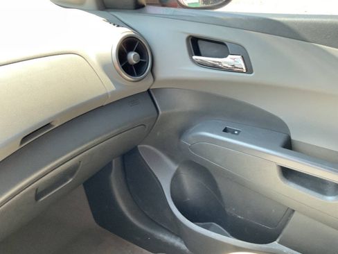 Used 2015 Chevrolet Sonic LT FWD image 14
