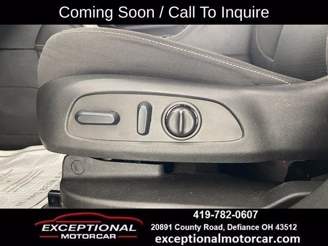 Used 2022 GMC Acadia SLE w/ Driver Convenience Package FWD image 35