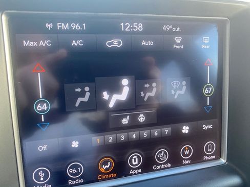 Used 2018 Jeep Grand Cherokee Limited w/ Trailer Tow Group IV image 13