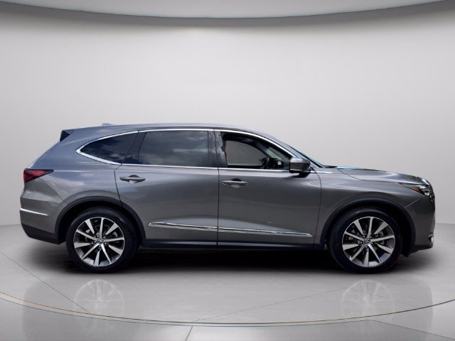 Certified 2025 Acura MDX w/ Technology Package FWD image 4