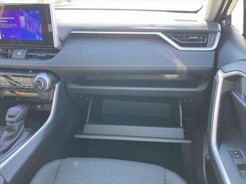 Certified 2025 Toyota RAV4 LE image 15