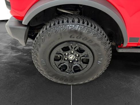 Used 2022 Ford Bronco Wildtrak AWD/4WD image 9