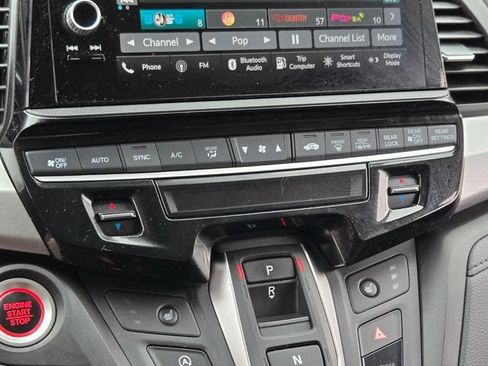 Used 2025 Honda Odyssey EX-L image 25