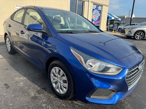 Used 2020 Hyundai Accent SE FWD image 7
