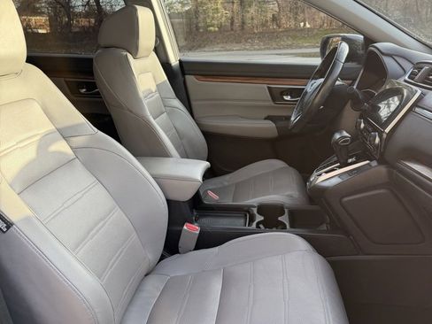 Used 2019 Honda CR-V EX-L image 9
