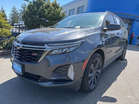 Used 2023 Chevrolet Equinox RS w/ RS Leather Package AWD/4WD image 5