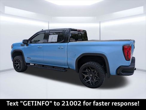 Used 2023 GMC Sierra 1500 AT4 w/ Technology Package AWD/4WD image 5