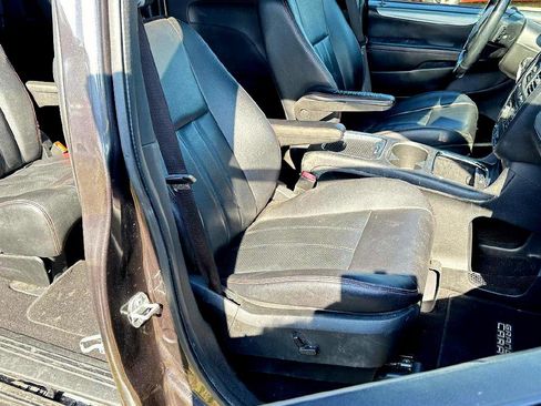 Used 2017 Dodge Grand Caravan GT image 17