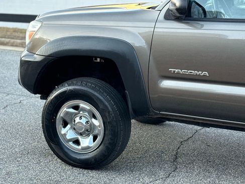Used 2012 Toyota Tacoma PreRunner w/ Convenience Pkg image 11