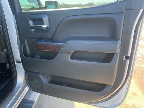 Used 2014 GMC Sierra 1500 SLT w/ SLT Crew Cab Value Package image 43