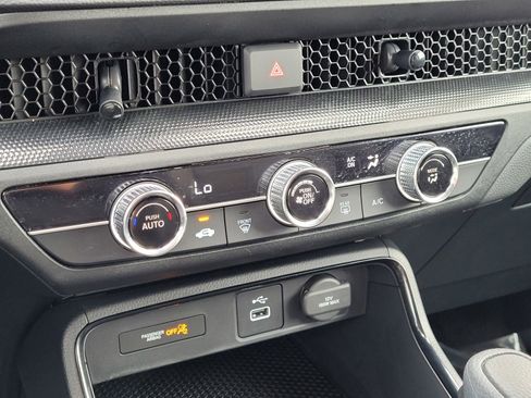 Certified 2025 Honda CR-V LX image 25