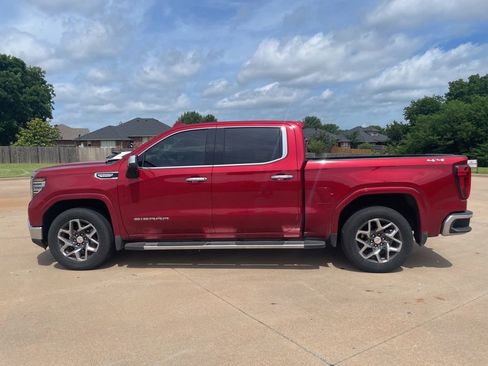 Used 2024 GMC Sierra 1500 SLT AWD/4WD image 8