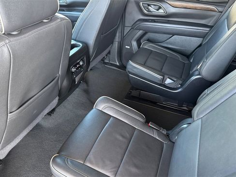 Used 2024 Chevrolet Tahoe Premier image 5