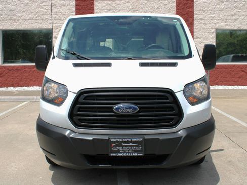 Used 2019 Ford Transit 150 130 Low Roof RWD image 3