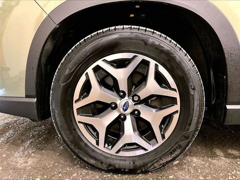 Used 2020 Subaru Forester Premium w/ Popular Package #1 AWD/4WD image 8