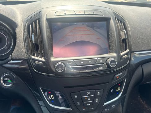 Used 2016 Buick Regal Premium w/ Driver Confidence Package #2 FWD image 12