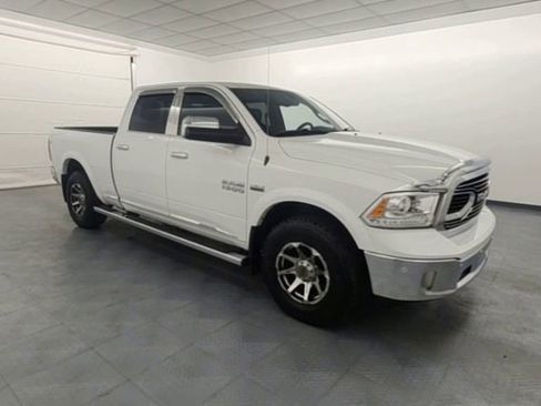 Used 2017 RAM 1500 Limited image 2