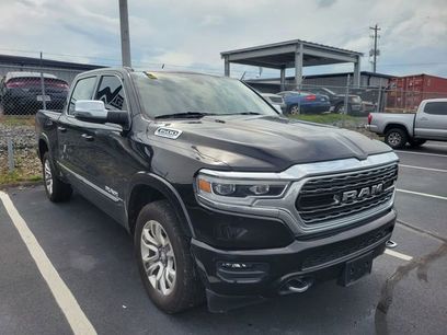 Used 2023 RAM 1500 Limited w/ Body Color Bumper Group