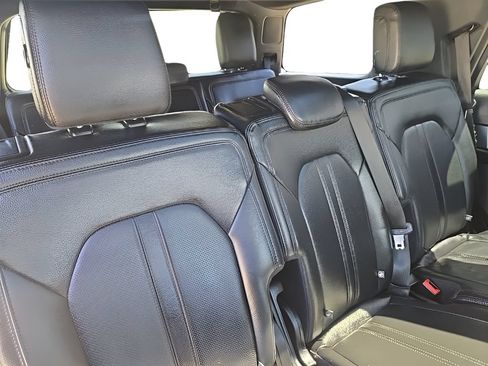 Used 2020 Ford Expedition Limited AWD/4WD image 23