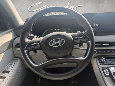 Used 2025 Hyundai Palisade SEL FWD image 22