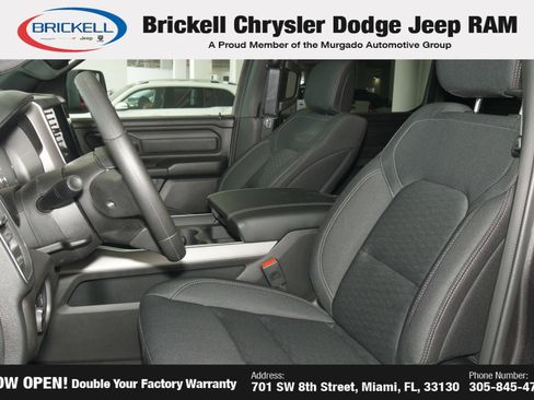 New 2026 RAM 1500 Express AWD/4WD image 17