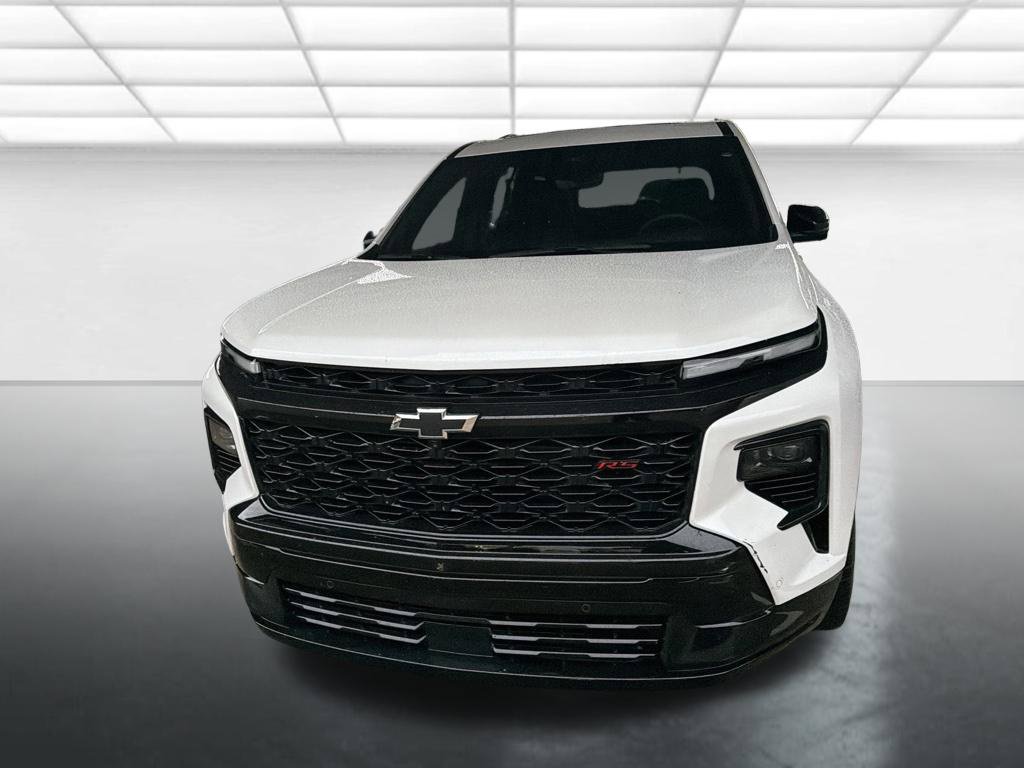 Used 2024 Chevrolet Traverse RS FWD image 6