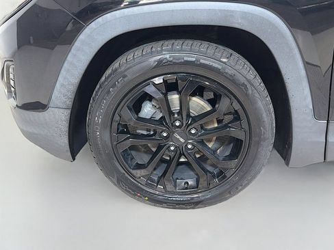 Used 2019 GMC Terrain SLT w/ Preferred Package FWD image 32