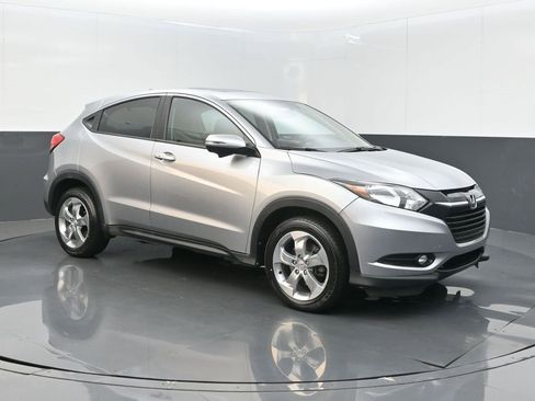 Certified 2017 Honda HR-V EX image 28