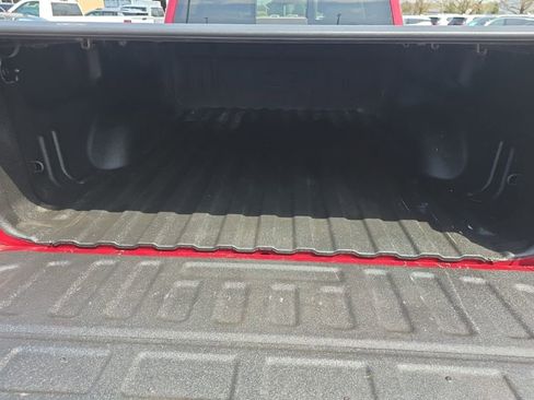 Used 2018 Chevrolet Silverado 1500 High Country image 5