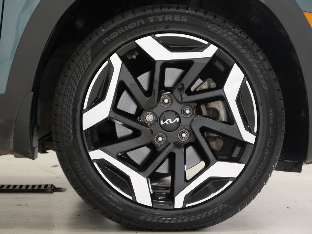 Used 2024 Kia Seltos SX w/ SX Sunroof Package AWD/4WD image 10
