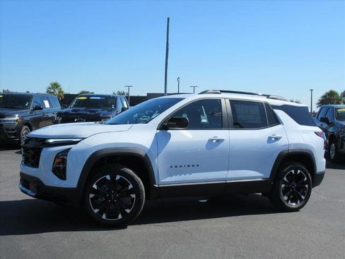 New 2026 Chevrolet Equinox RS image 2