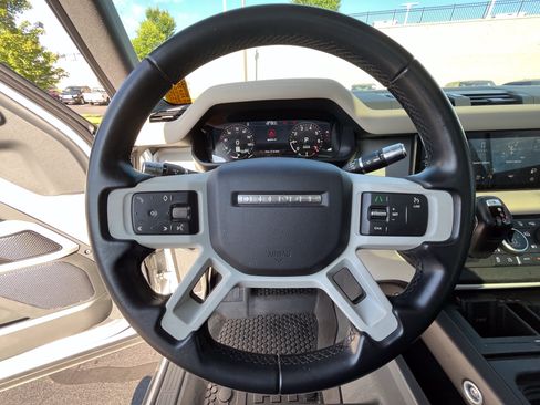 Used 2022 Land Rover Defender 90 S AWD/4WD image 19
