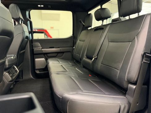 Used 2025 Ford F150 Lariat AWD/4WD image 23