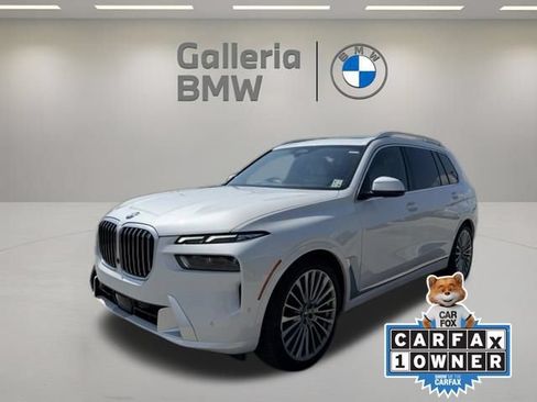Used 2023 BMW X7 xDrive40i w/ Premium Package AWD/4WD image 1