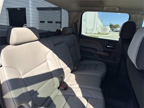 Used 2018 GMC Sierra 1500 SLT w/ Texas SLT Premium Package image 9