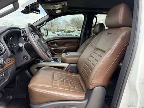 Used 2024 Nissan Titan Platinum Reserve w/ Moonroof Package image 29