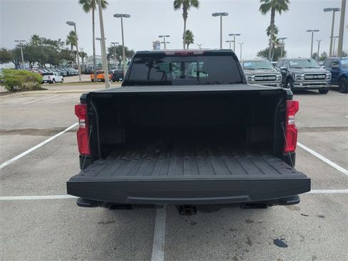 Used 2025 Chevrolet Silverado 1500 High Country w/ Midnight Edition image 13