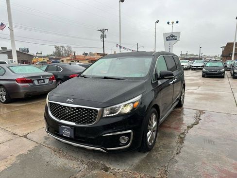 Used 2018 Kia Sedona SX Limited w/ SX Limited Prestige Package FWD image 3