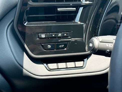 New 2026 Lexus TX 350 AWD image 38