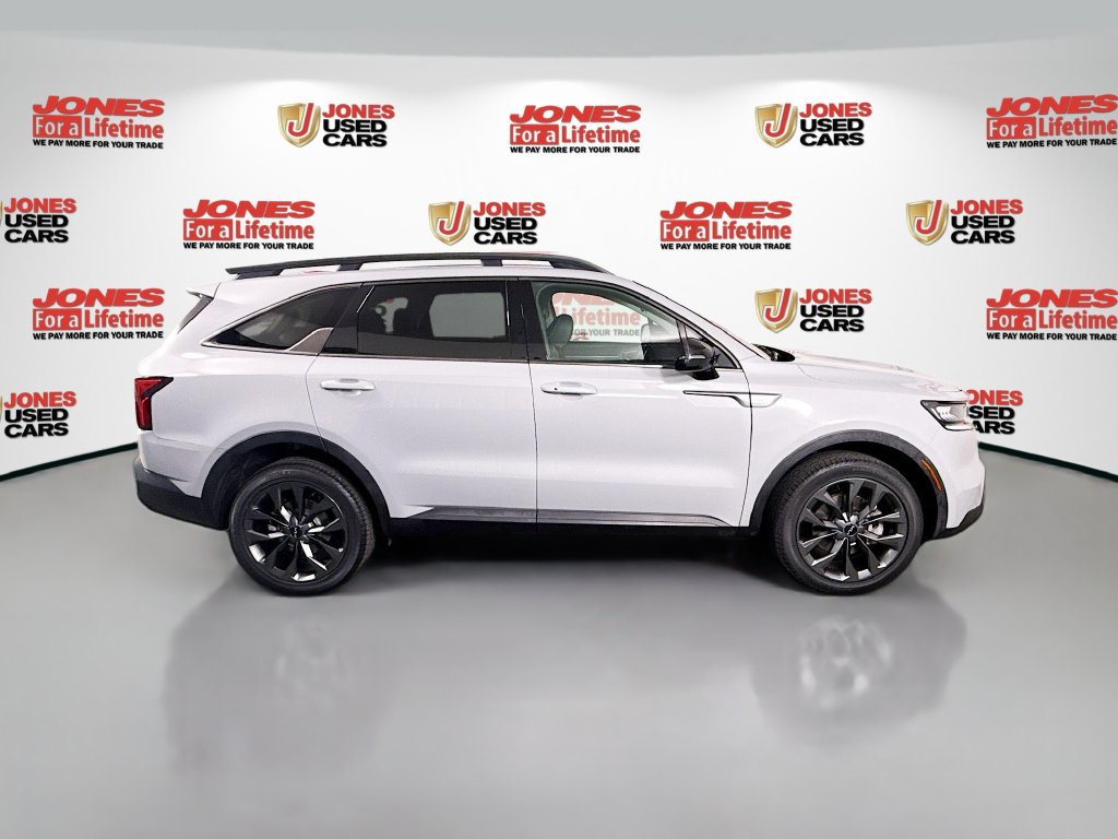 Certified 2022 Kia Sorento X-Line EX AWD/4WD image 18