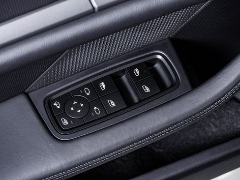 Certified 2025 Porsche Taycan image 26