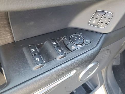Used 2020 Ford Expedition Limited RWD image 9