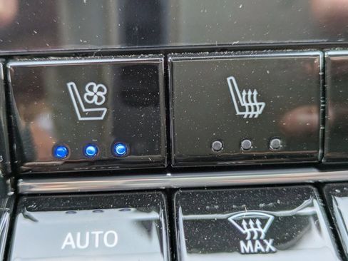 New 2025 Chevrolet Colorado ZR2 w/ Midnight Edition image 32