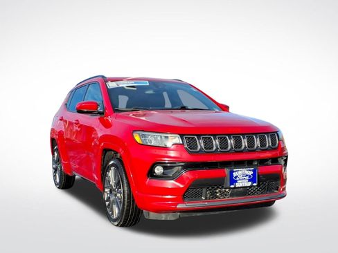 Used 2023 Jeep Compass Limited image 1