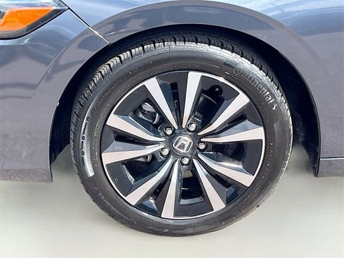 Used 2024 Honda Civic EX-L image 30