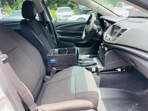 Used 2014 Chevrolet Caprice RWD image 39