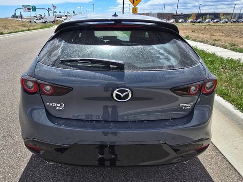 New 2026 MAZDA MAZDA3 Hatchback w/Premium Plus Pkg image 4