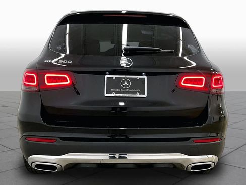 Used 2021 Mercedes-Benz GLC 300 image 5